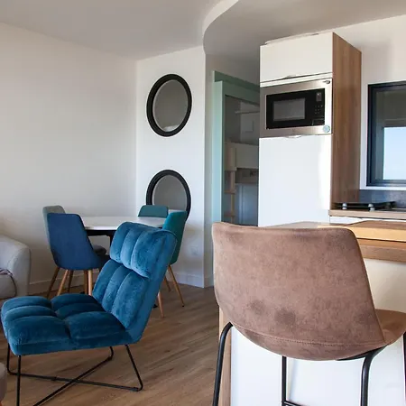 Vue Terrasse Parking Appartement *